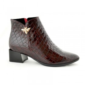 Botki lakierowany bordowy krokodyl z zamkiem na niskim obcasie słupkowym 5090 1029